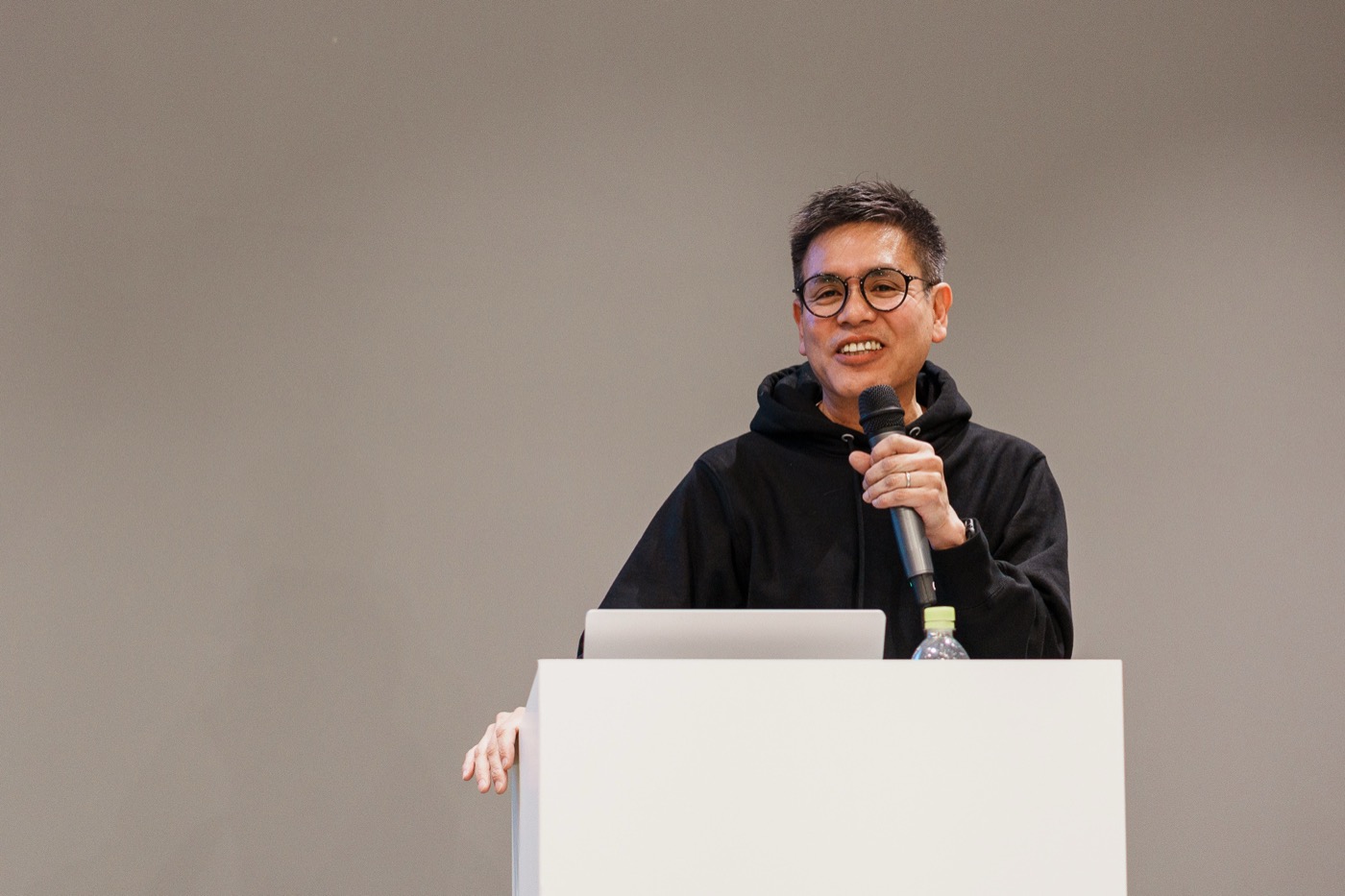 セミナーで登壇する田口雅弘